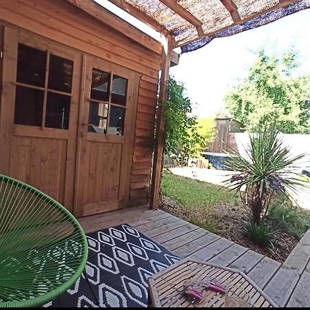 Bed and Breakfast Chambre Dans Atelier D'Artiste Le Mans Exterior foto