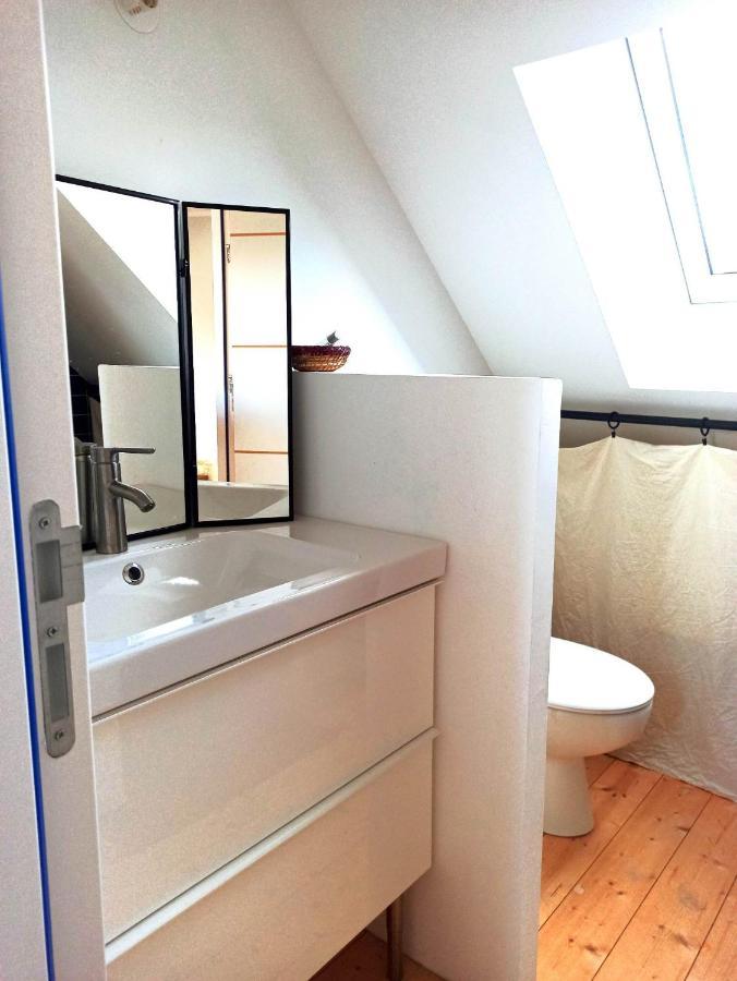 Bed and Breakfast Chambre Dans Atelier D'Artiste Le Mans Exterior foto